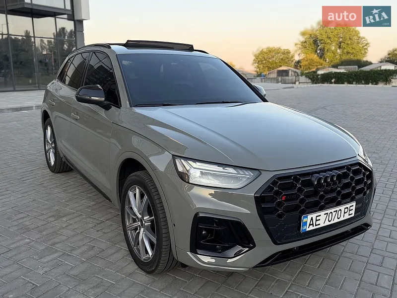 Audi SQ5 2022