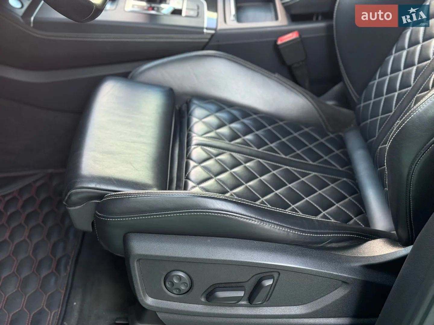 2017 Audi SQ5 - мініатюра 23