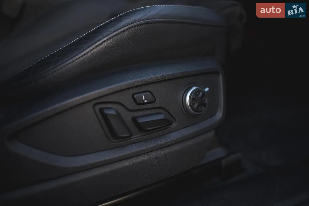 2019 Audi SQ5 - мініатюра 24