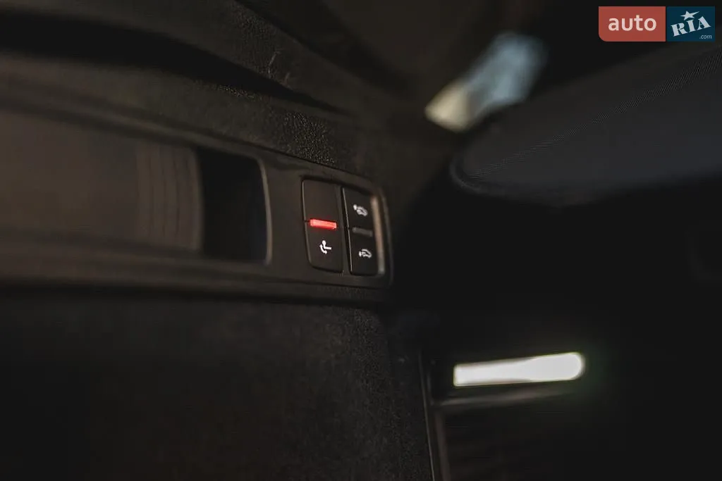 2019 Audi SQ5 - мініатюра 53