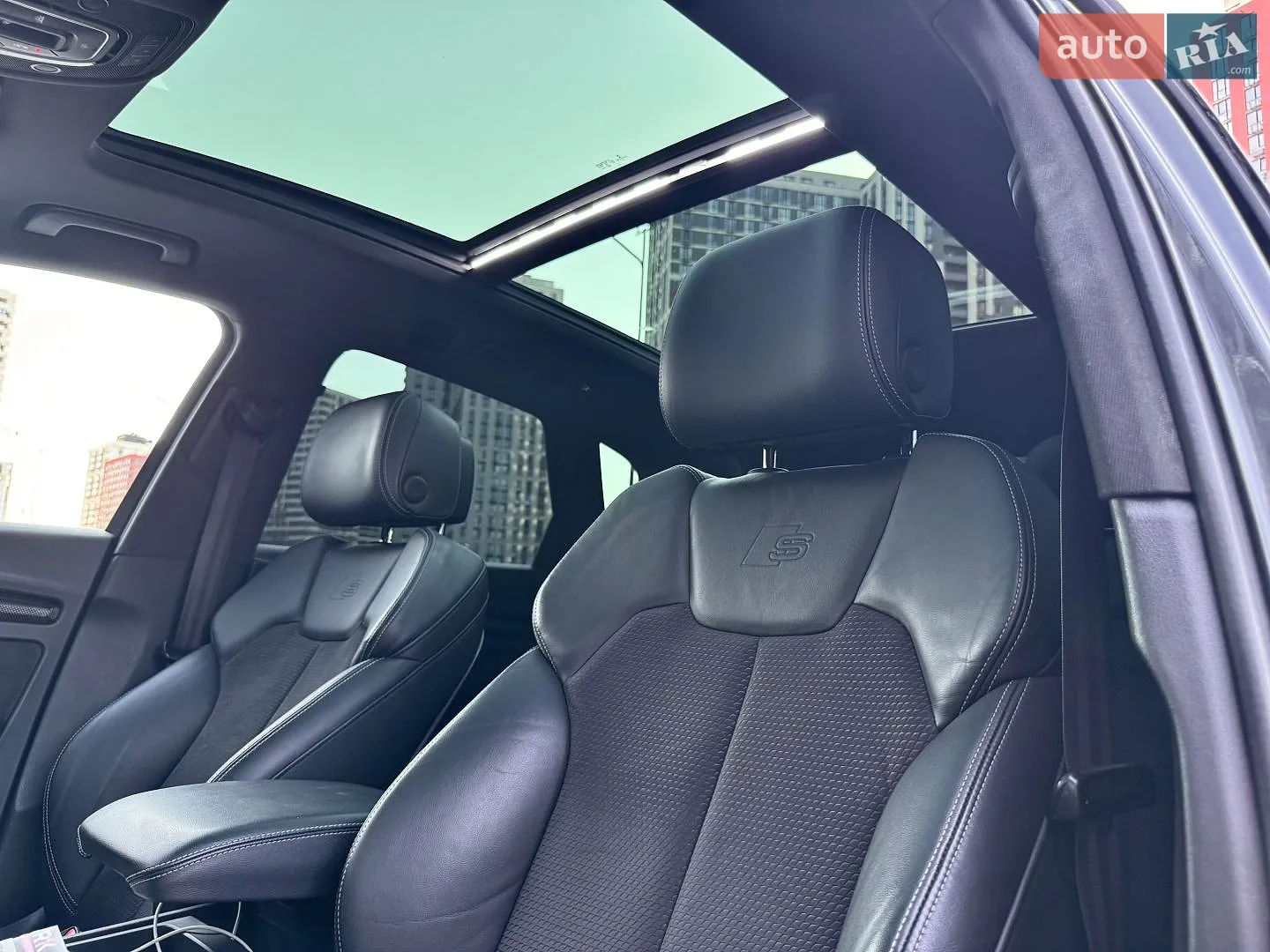 2018 Audi SQ5 - мініатюра 2