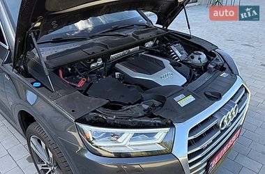 Позашляховик / Кросовер Audi SQ5 2017 в Луцьку