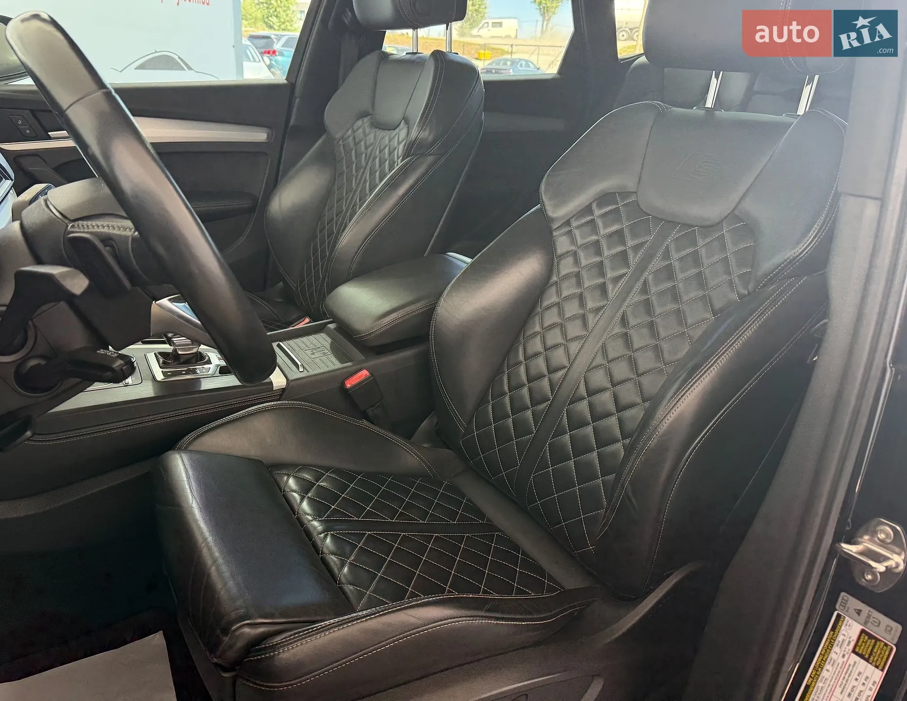 2018 Audi SQ5 - мініатюра 8