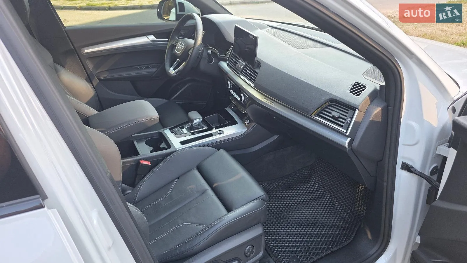 2023 Audi SQ5 - мініатюра 5