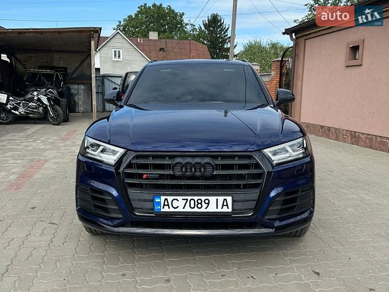 Позашляховик / Кросовер Audi SQ5 2018 в Луцьку