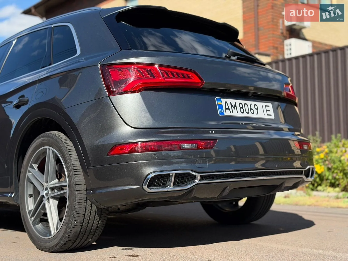 2019 Audi SQ5 - мініатюра 10