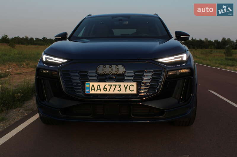 Внедорожник / Кроссовер Audi SQ6 e-tron 2024 в Киеве