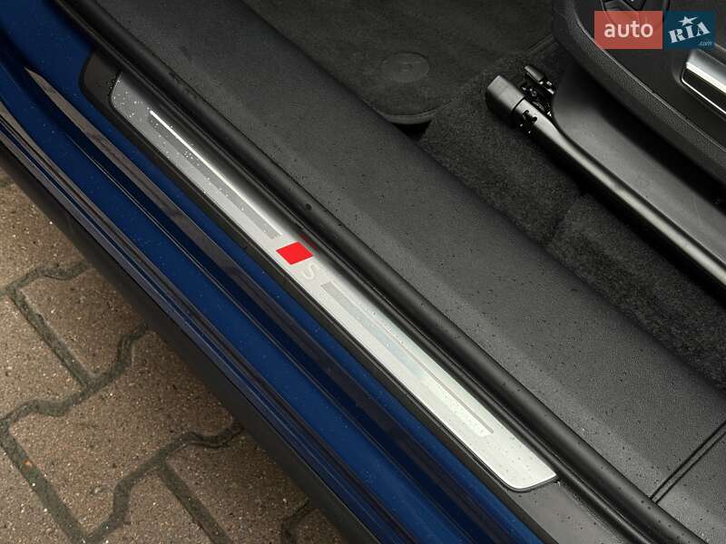 Позашляховик / Кросовер Audi SQ6 Sportback e-tron 2024 в Чернівцях