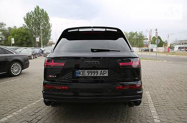 Внедорожник / Кроссовер Audi SQ7 2017 в 