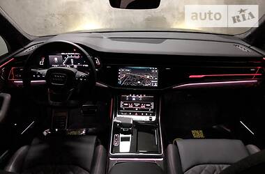 Внедорожник / Кроссовер Audi SQ7 2020 в Киеве