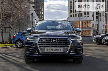 Внедорожник / Кроссовер Audi SQ7 2017 в Киеве