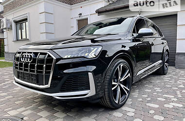 Внедорожник / Кроссовер Audi SQ7 2020 в Киеве