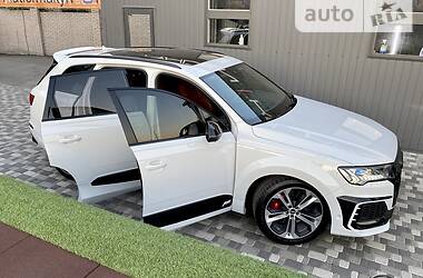 Позашляховик / Кросовер Audi SQ7 2020 в Києві