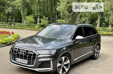 Внедорожник / Кроссовер Audi SQ7 2021 в 