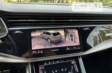 Внедорожник / Кроссовер Audi SQ7 2021 в 