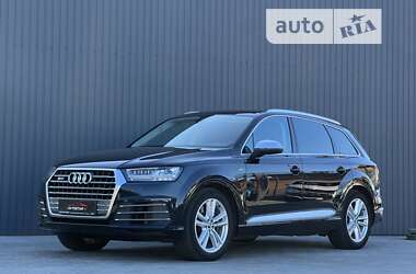 Позашляховик / Кросовер Audi SQ7 2017 в Мукачевому