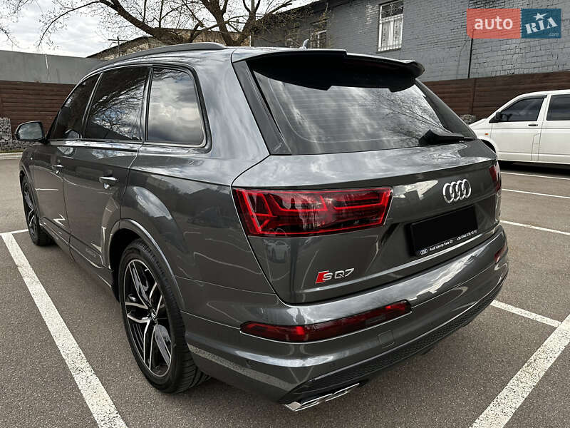 Внедорожник / Кроссовер Audi SQ7 2018 в Киеве фото 11 Внедорожник / Кроссовер Audi SQ7 2018 в Киеве