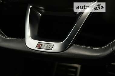 Внедорожник / Кроссовер Audi SQ7 2017 в 