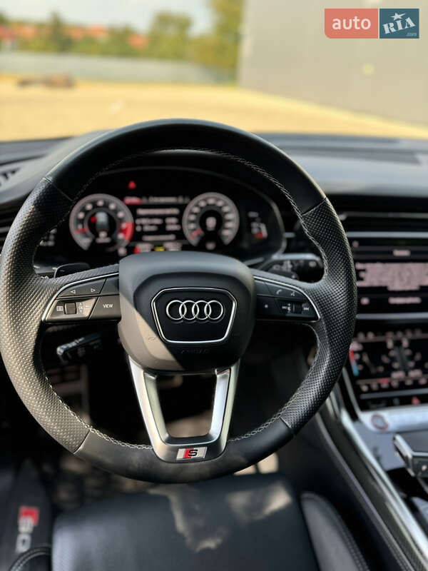 Внедорожник / Кроссовер Audi SQ7 2021 в Мукачево