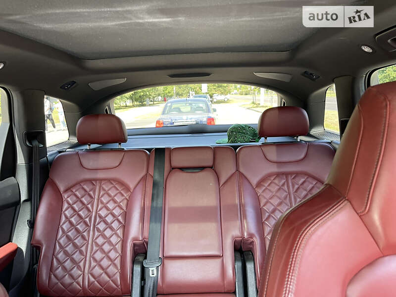 Внедорожник / Кроссовер Audi SQ7 2020 в Львове