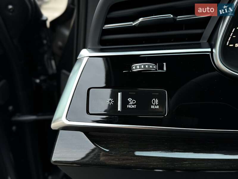 Позашляховик / Кросовер Audi SQ7 2024 в Одесі