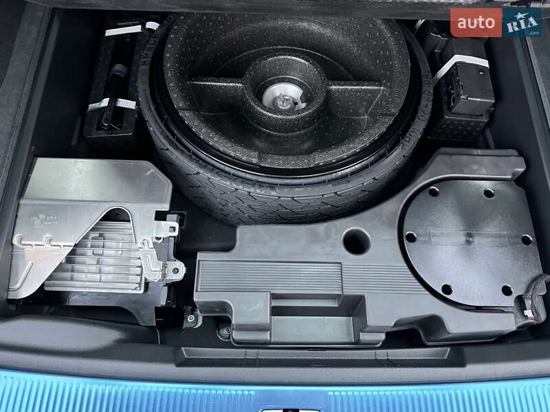 Позашляховик / Кросовер Audi SQ7 2024 в Одесі