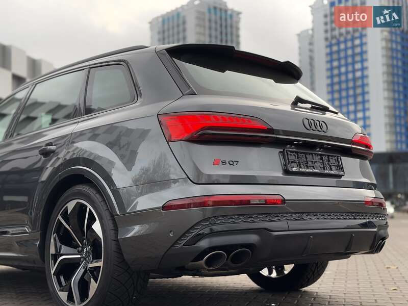 Позашляховик / Кросовер Audi SQ7 2024 в Одесі
