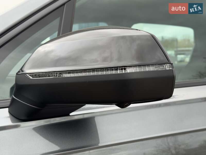 Позашляховик / Кросовер Audi SQ7 2024 в Одесі