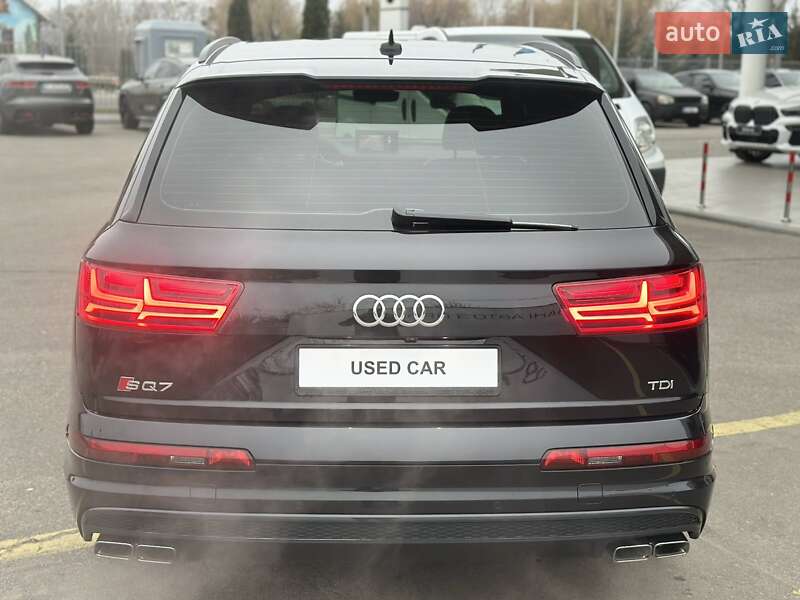 Внедорожник / Кроссовер Audi SQ7 2017 в Полтаве фото 4 Внедорожник / Кроссовер Audi SQ7 2017 в Полтаве