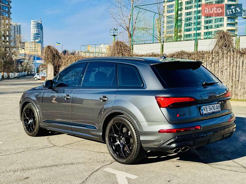 Внедорожник / Кроссовер Audi SQ7 2024 в Днепре