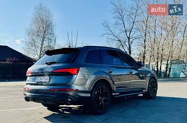 Внедорожник / Кроссовер Audi SQ7 2024 в 