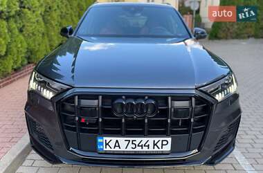 Внедорожник / Кроссовер Audi SQ7 2021 в 