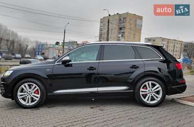 Позашляховик / Кросовер Audi SQ7 2018 в Хмельницькому