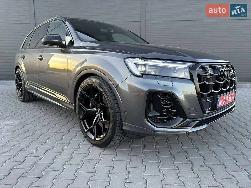 Позашляховик / Кросовер Audi SQ7 2020 в Івано-Франківську