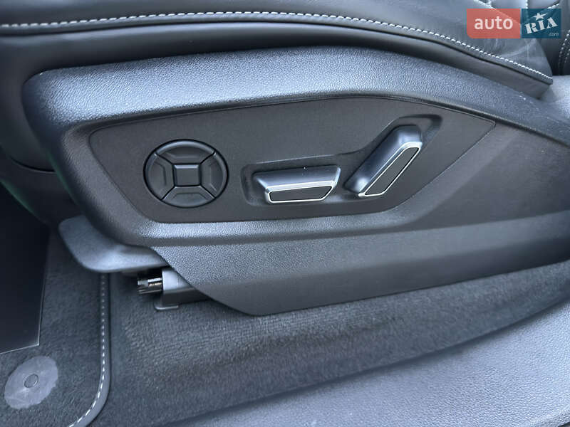 Позашляховик / Кросовер Audi SQ7 2020 в Івано-Франківську