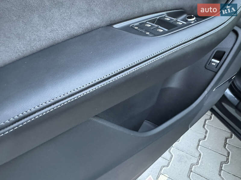 Позашляховик / Кросовер Audi SQ7 2020 в Івано-Франківську