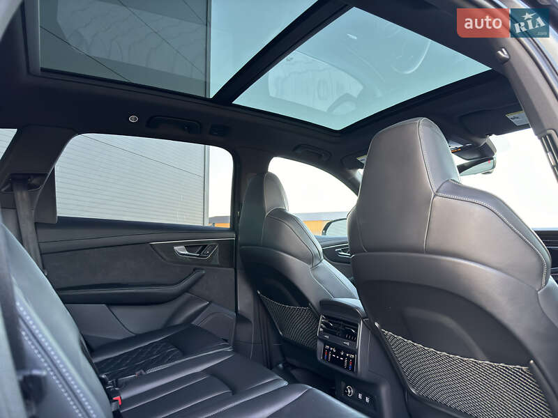 Позашляховик / Кросовер Audi SQ7 2020 в Івано-Франківську