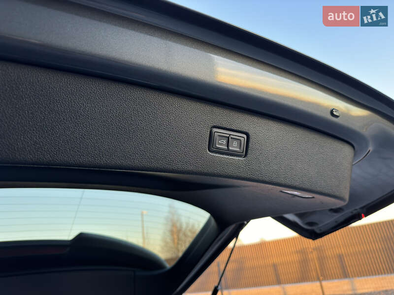 Позашляховик / Кросовер Audi SQ7 2020 в Івано-Франківську