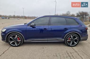 Внедорожник / Кроссовер Audi SQ7 2021 в 
