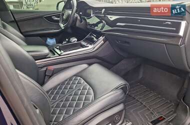 Внедорожник / Кроссовер Audi SQ7 2021 в 