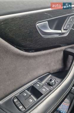 Внедорожник / Кроссовер Audi SQ7 2021 в 