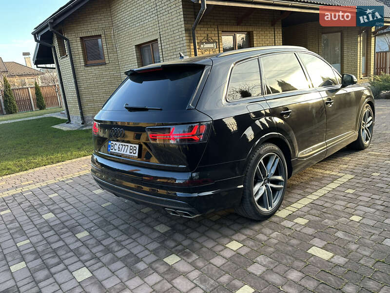 Внедорожник / Кроссовер Audi SQ7 2016 в Львове