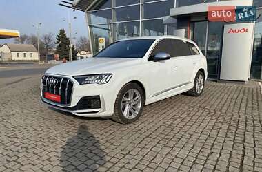 Позашляховик / Кросовер Audi SQ7 2021 в Дніпрі