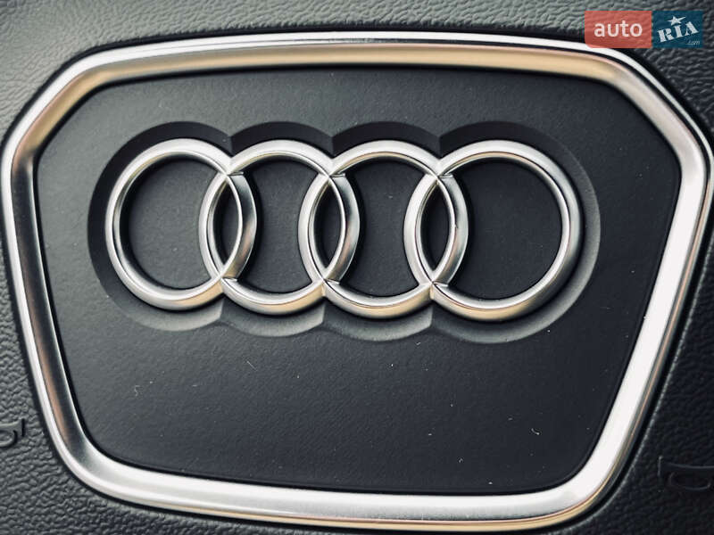 Позашляховик / Кросовер Audi SQ7 2020 в Луцьку