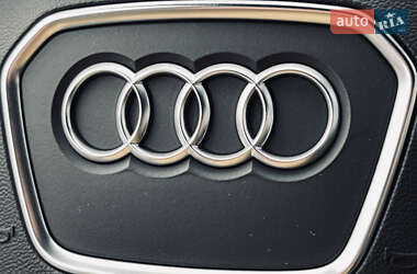 Внедорожник / Кроссовер Audi SQ7 2020 в 