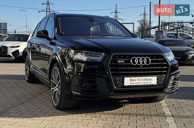 Внедорожник / Кроссовер Audi SQ7 2017 в 