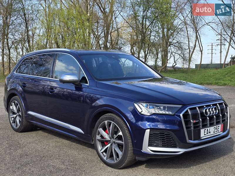 Позашляховик / Кросовер Audi SQ7 2020 в Калуші