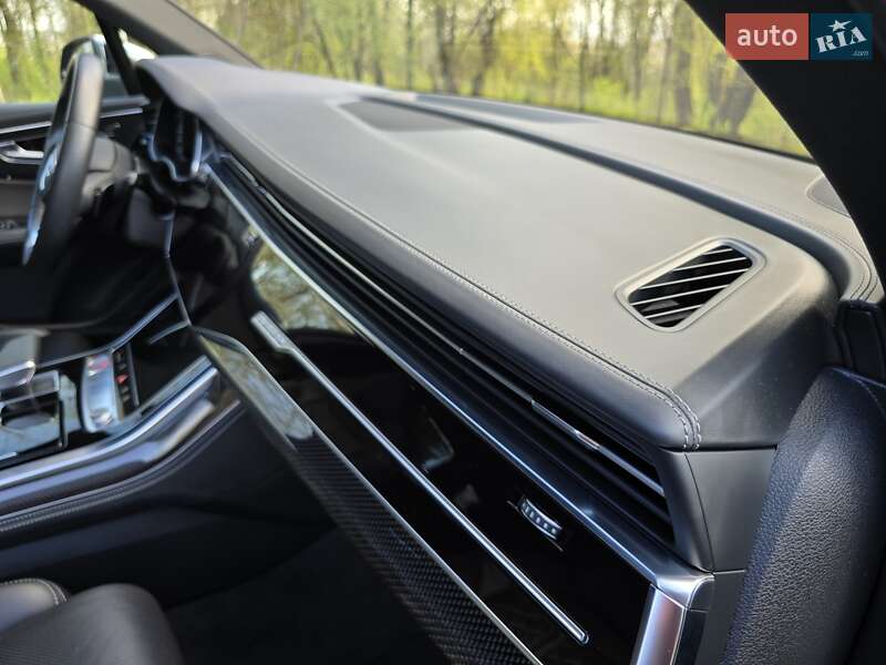 Позашляховик / Кросовер Audi SQ7 2020 в Калуші