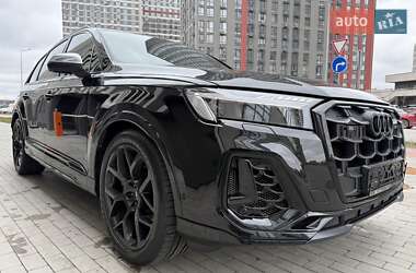 Внедорожник / Кроссовер Audi SQ7 2024 в 