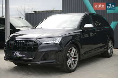Внедорожник / Кроссовер Audi SQ7 2021 в 